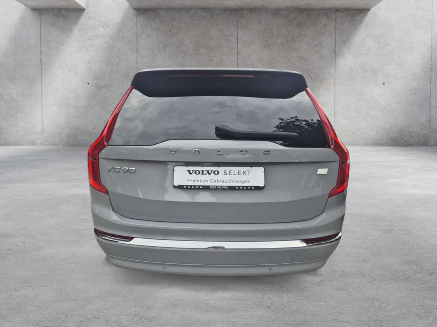Volvo  T8 Plus Bright Recharge Plug-In Hybrid AWD