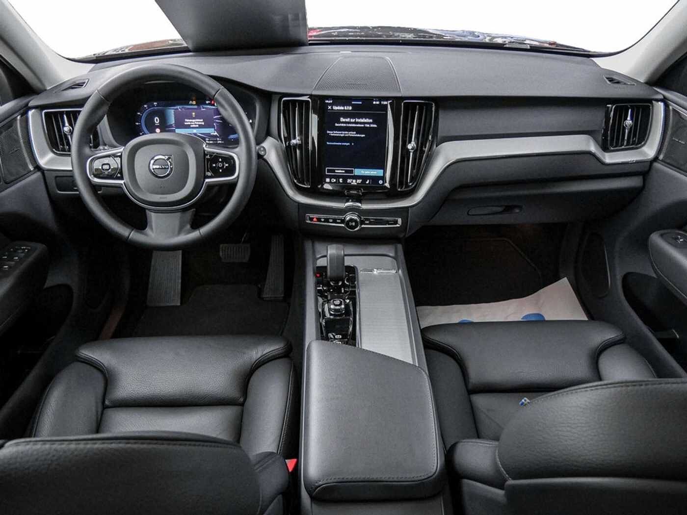 Volvo  T6 R Design Recharge Plug-In Hybrid AWD