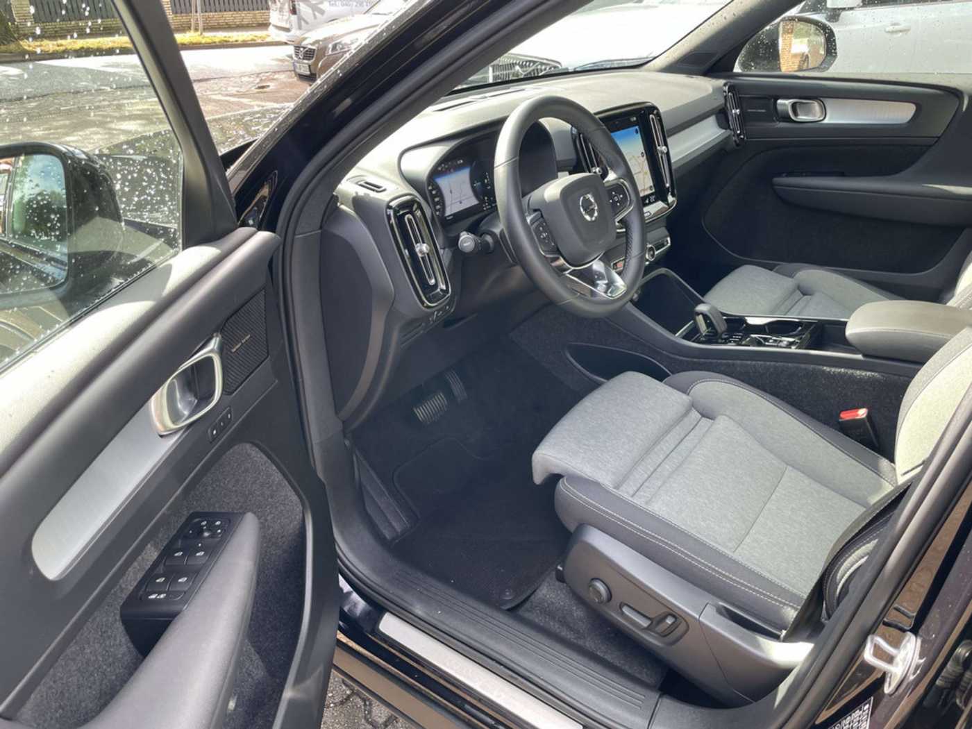 Volvo  T5 Plus Dark Recharge FACELIFT | Harman/Kardon | Fahrerassistenz-Pak.
