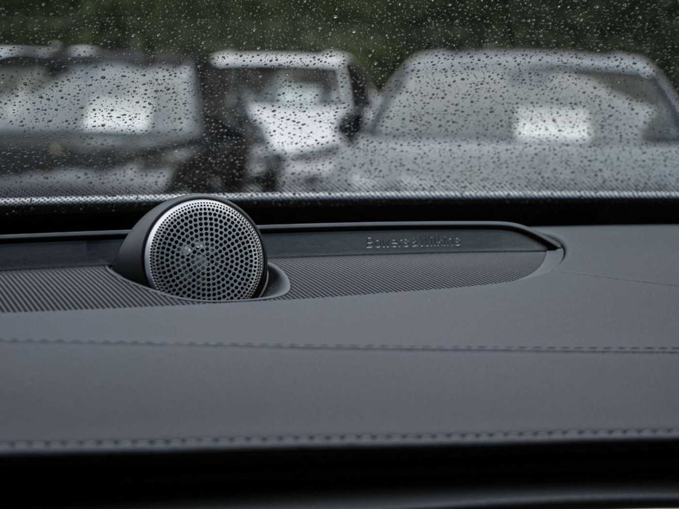 Volvo  T8 Plus Bright Recharge Plug-In Hybrid AWD