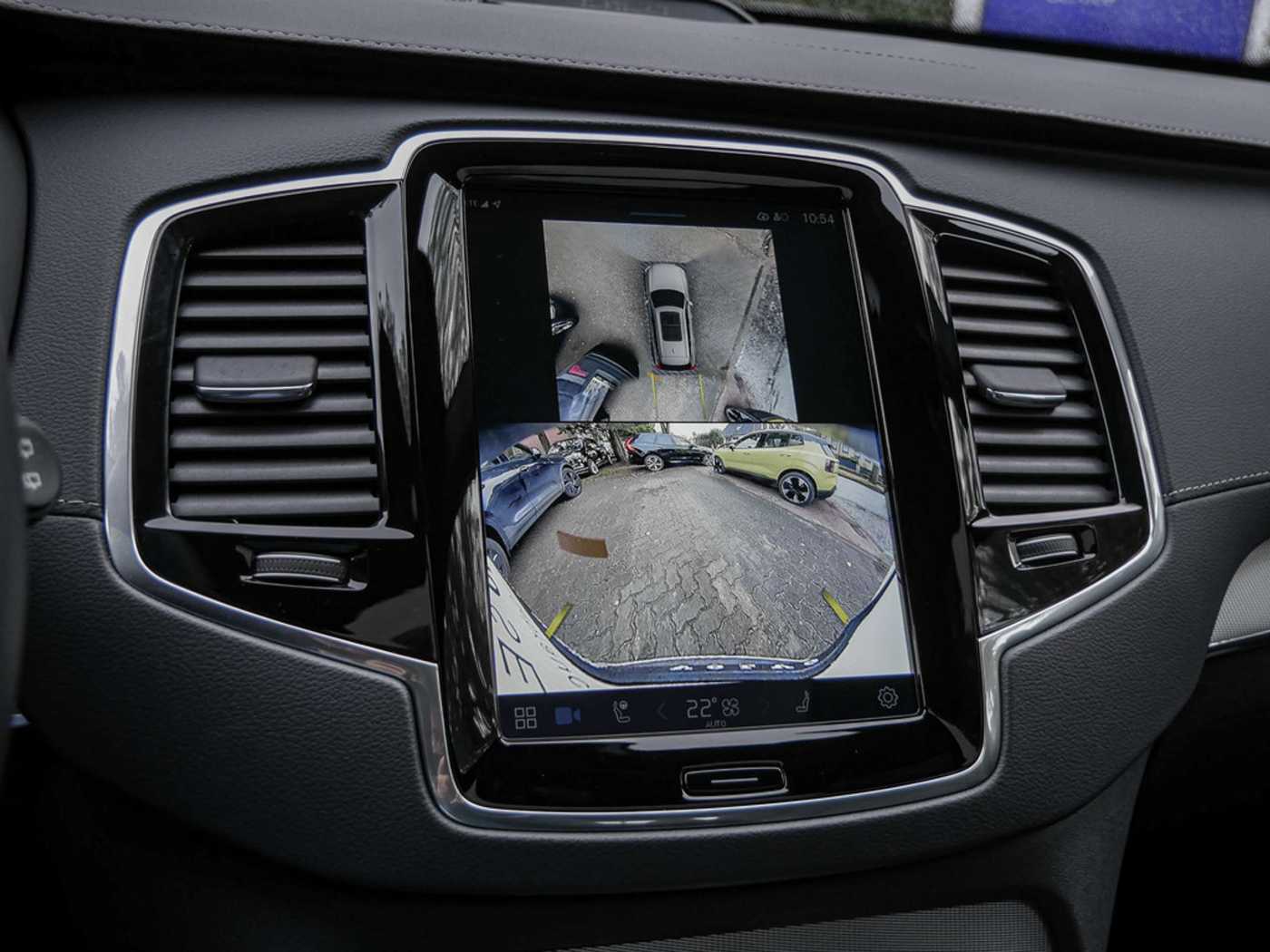 Volvo  T8 Plus Bright Recharge Plug-In Hybrid AWD