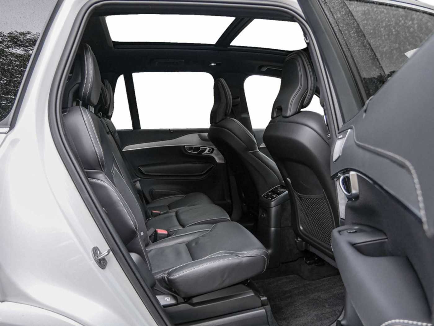 Volvo  T8 Plus Bright Recharge Plug-In Hybrid AWD