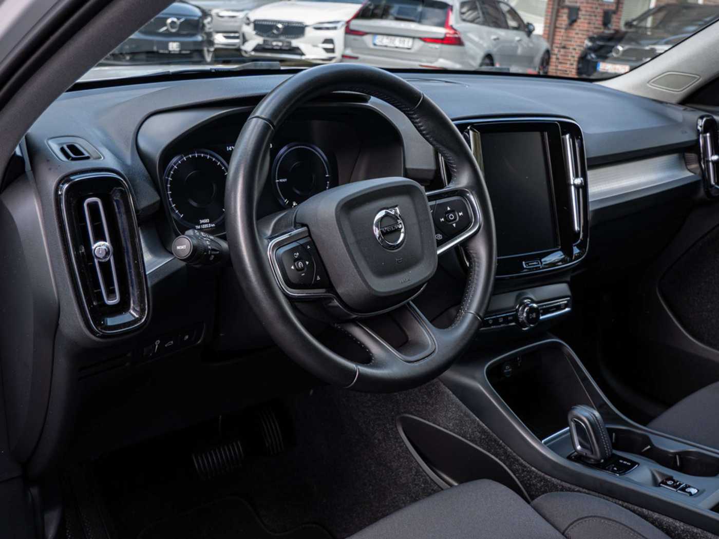 Volvo  T5 R-Design Expression Recharge ACC | AHK | BLIS | Licht- & Winter-Pak.