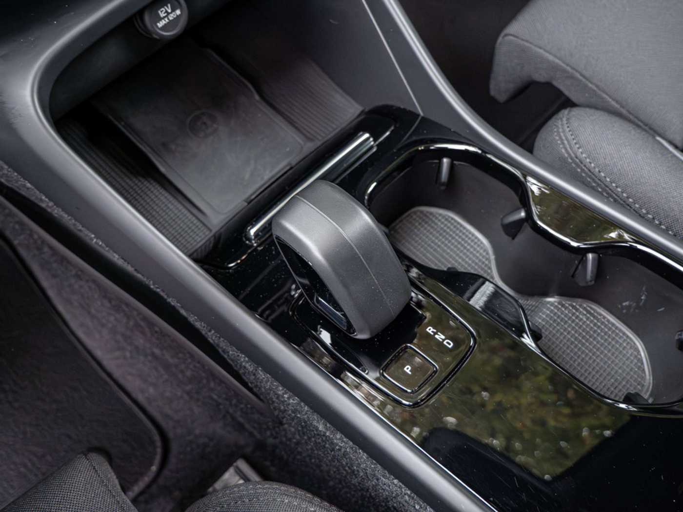 Volvo  TWIN Core Recharge Pure Electric AWD