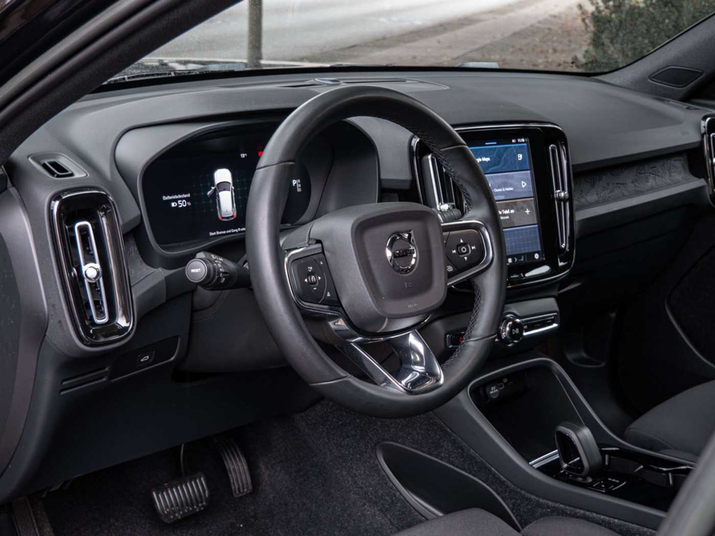 Volvo  TWIN Core Recharge Pure Electric AWD