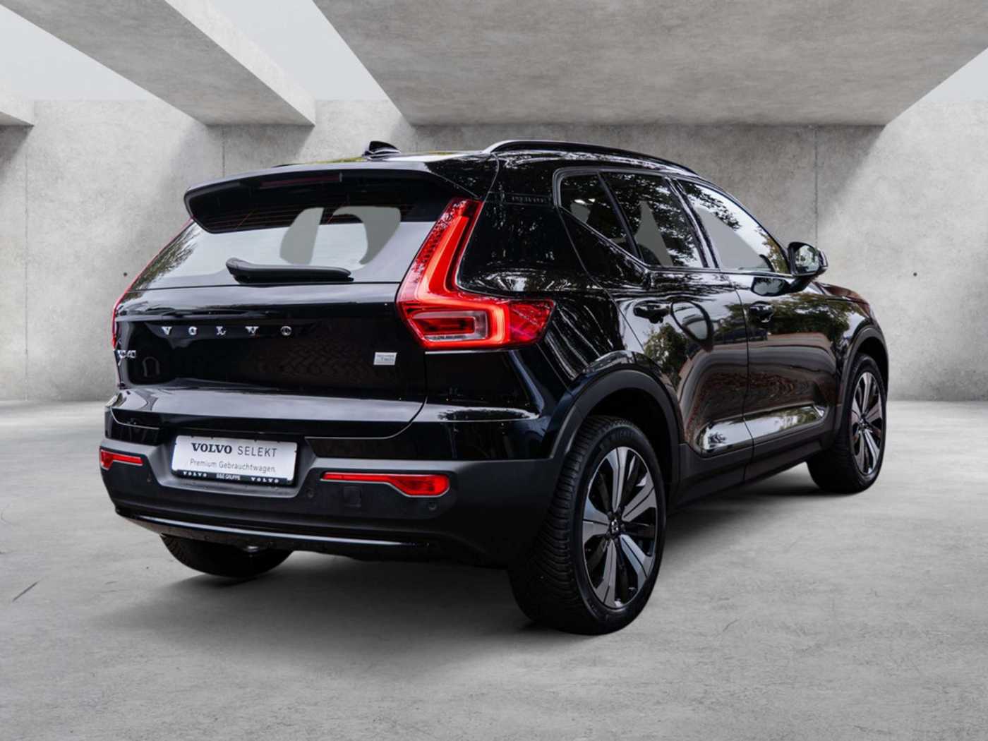 Volvo  TWIN Core Recharge Pure Electric AWD