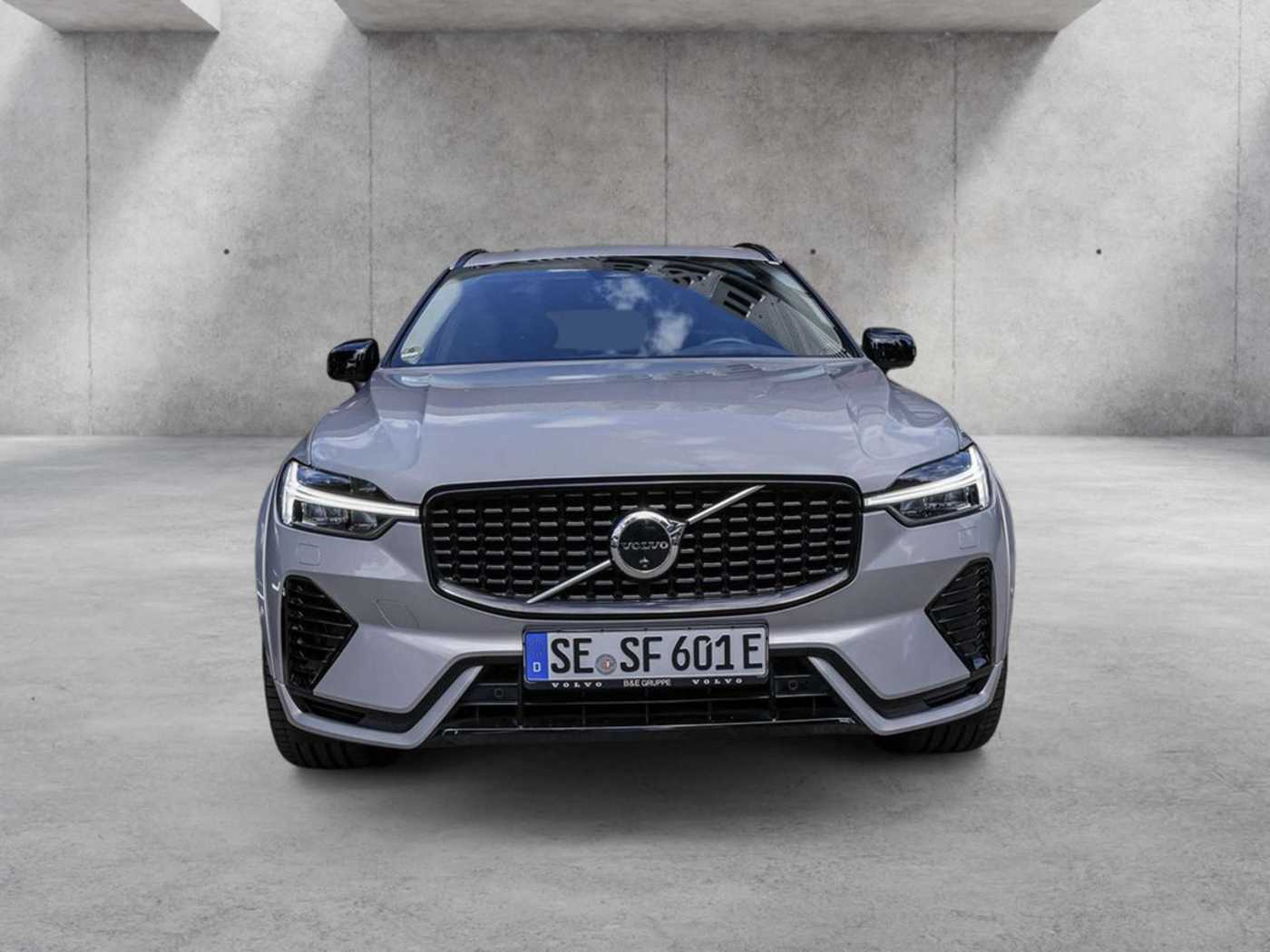 Volvo  T8 AWD Recharge Ultimate Dark Plug-In Hybrid