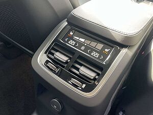 Volvo  T8 Plus Bright Recharge AWD 360° | LICHT-PAKET | 21'