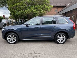 Volvo  D5 AWD Momentum SEHR GEPFLEGT | LICHT-PAKET | KAME