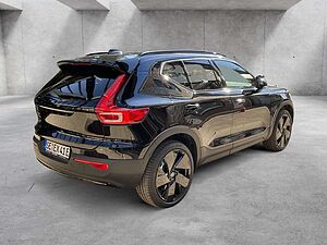 Volvo  Twin Motor AWD Ultra Black Edition