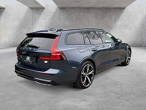 Volvo  T6 AWD Recharge Plus Dark Plug-In-Hybrid *LONG RAN