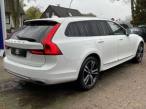 Volvo  D5 AWD Cross Country PRO Geartronic *Ganzjahresrei