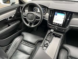 Volvo  D5 AWD Cross Country PRO Geartronic *Ganzjahresrei