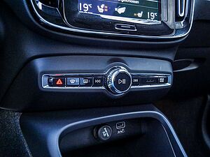 Volvo  T4 Recharge Plug-In Hybrid Inscription Expression