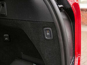 Volvo  T8 AWD Recharge Plug-In Hybrid Plus Bright