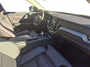 Volvo  T6 AWD Recharge Plug-In Hybrid Plus Dark