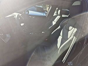Volvo  T6 AWD Recharge Plug-In Hybrid Plus Dark