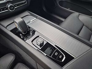 Volvo  T8 Recharge Plus Bright Plug-In Hybrid AWD