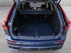 Volvo  T8 Recharge Plus Dark Plug-In Hybrid AWD