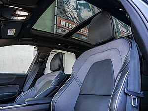 Volvo  T8 Recharge Plus Dark Plug-In Hybrid AWD