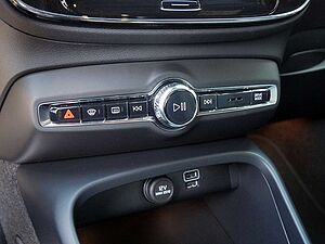 Volvo  1.5 Inscription Expression Recharge Plug-In Hybrid