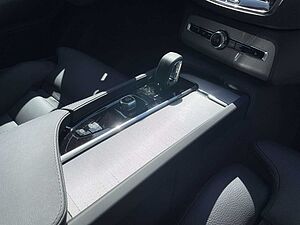 Volvo  T8 Plus Bright Recharge Plug-In Hybrid AWD