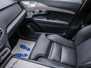 Volvo  T8 Ultra Bright Recharge Plug-In Hybrid AWD