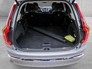 Volvo  T8 Ultra Bright Recharge Plug-In Hybrid AWD