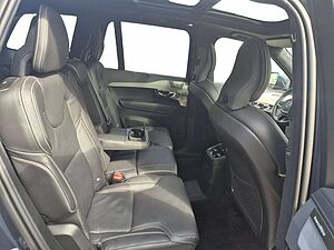 Volvo  T8 Ultra Bright Recharge Plug-In Hybrid AWD