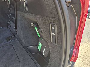Volvo  T8 Ultra Bright Recharge Plug-In Hybrid AWD
