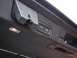 Volvo  T8 Plus Dark Recharge Plug-In Hybrid AWD