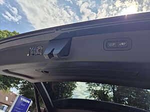 Volvo  T8 Plus Bright Recharge Plug-In Hybrid AWD