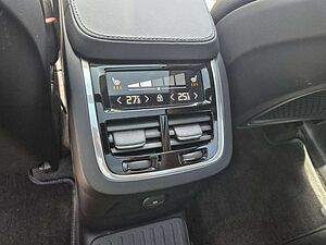 Volvo  T8 Plus Bright Recharge Plug-In Hybrid AWD
