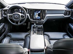 Volvo  T8 Recharge Plug-In Hybrid AWD Plus Dark