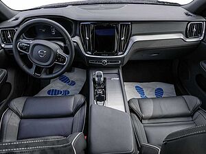 Volvo  B5 Ultimate Dark AWD SHZ H/K HGSD HUD LED