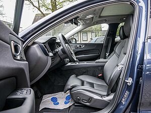 Volvo  Recharge T6 AWD Plus Dark LED PANO 360°