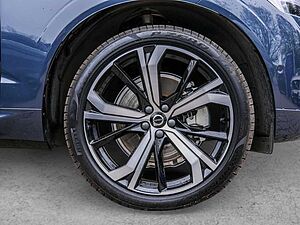 Volvo  Recharge T6 AWD Plus Dark LED PANO 360°