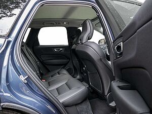 Volvo  Recharge T6 AWD Plus Dark LED PANO 360°