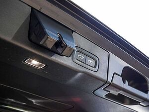 Volvo  B4 Geartronic Inscription STANDHZ LED