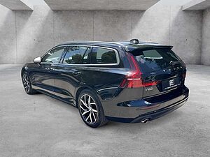 Volvo  T4 Geartronic Momentum Pro SHZ NAVI LED