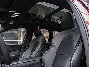 Volvo  T6 R Design Recharge Plug-In Hybrid AWD