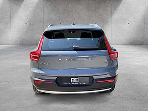 Volvo  T3 Momentum Pro KAMERA | HARMAN/KARDON | WINTER-PA