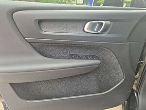 Volvo  Plus Recharge Pure Electric AHK | FACELIFT | 1. HD
