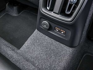 Volvo  T4 Inscription Recharge Plug-In Hybrid