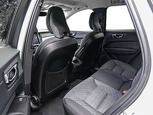 Volvo  Momentum Pro KLIMA SHZ KAMERA FACEL. LED