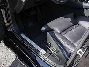 Volvo  T8 Plus Bright Recharge Plug-In Hybrid AWD