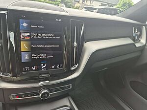 Volvo  B4 R-Design Geartronic *Panorama*Kamera*H/K*