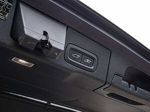 Volvo  D4 Geartronic Momentum