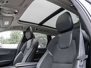 Volvo  D4 Geartronic Momentum