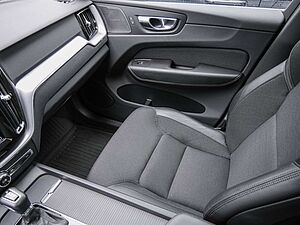 Volvo  D4 Geartronic Momentum